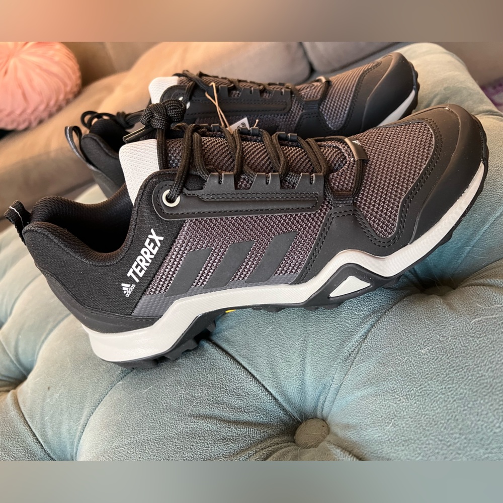 Adidas Terrex AX3, size 8